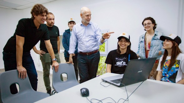 Rodríguez Larreta y Lousteau, junto a jóvenes talentos del gaming: "Es una industria con un potencial infinito"