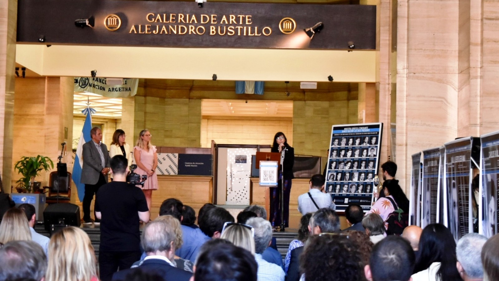 Batakis anunció nueva línea de créditos a tasas del 40% por los 40 años de Democracia