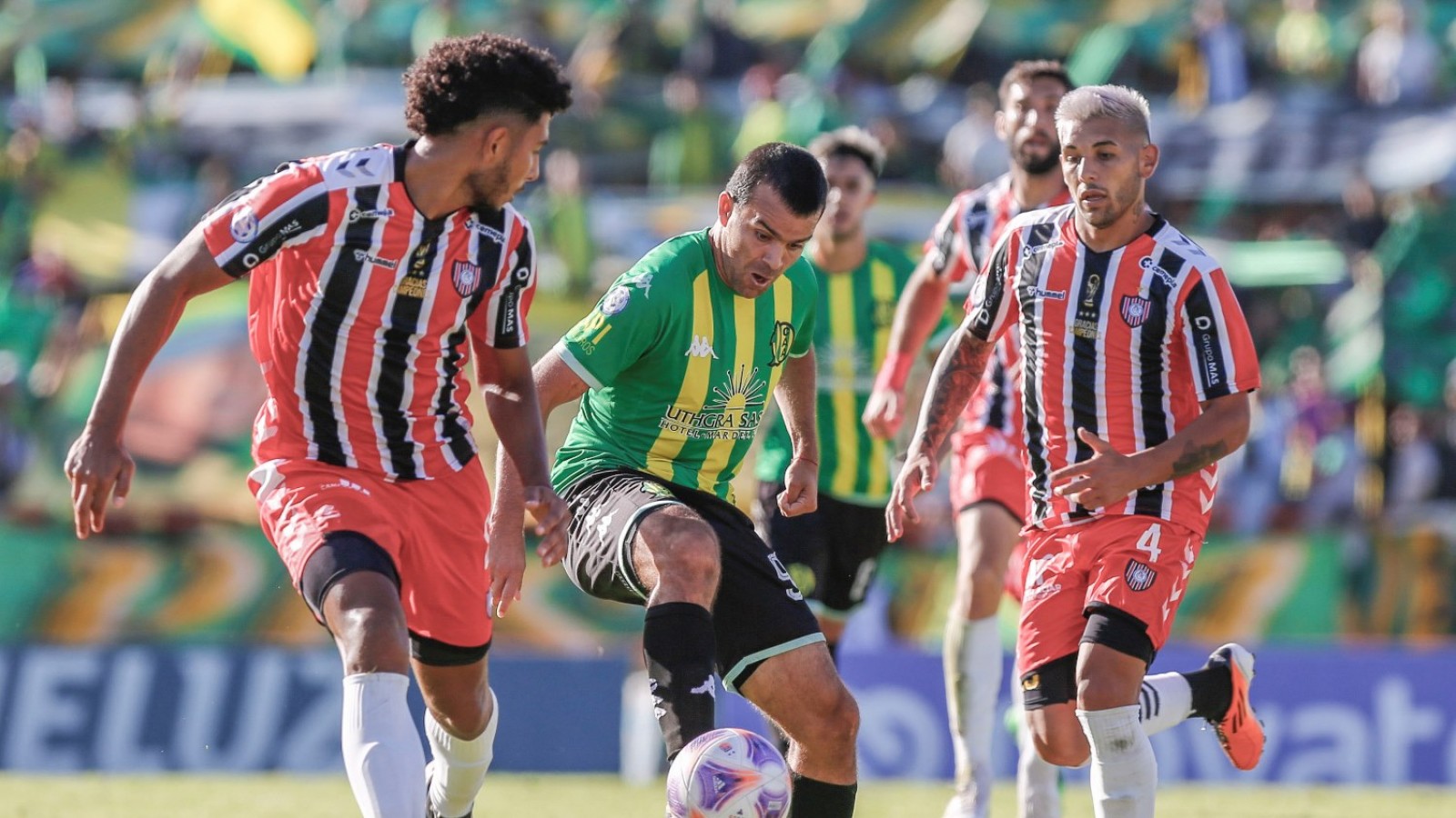 Chacarita ganó y alcanzó la punta de la Zona B de la Primera Nacional