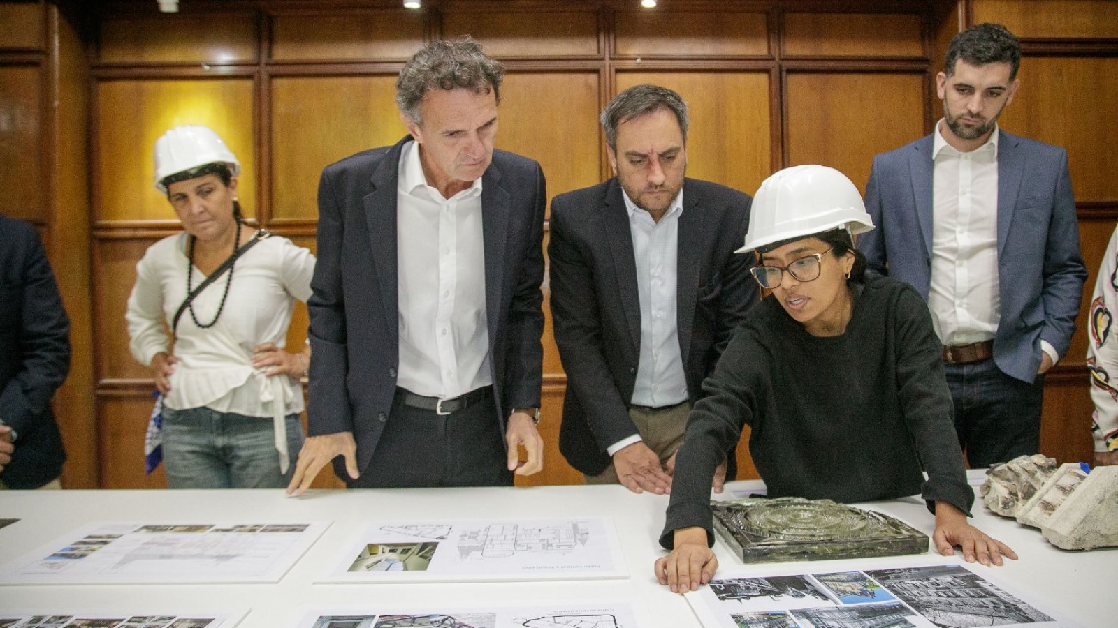 Katopodis y Cabandié recorrieron la obra de restauración y puesta en valor del Palacio Haedo