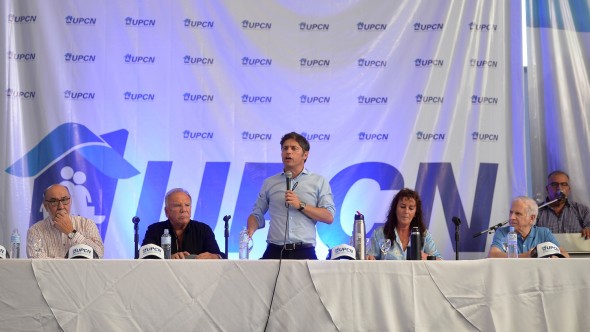 Kicillof participó del plenario de delegados de UPCN de la Provincia