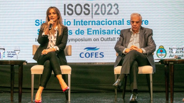 Galmarini y Lingeri realizaron la apertura oficial del Simposio Internacional sobre los Sistemas de Emisarios 2023
