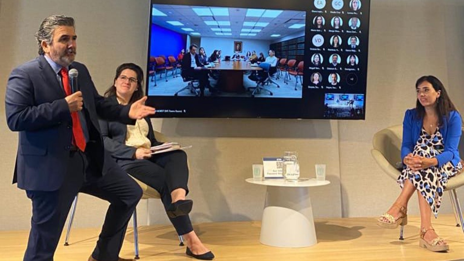 Reconocimiento a la experiencia argentina de Infraestructura del Cuidado, Transparencia y Participación Ciudadana: encuentro con representantes de América Latina del BID