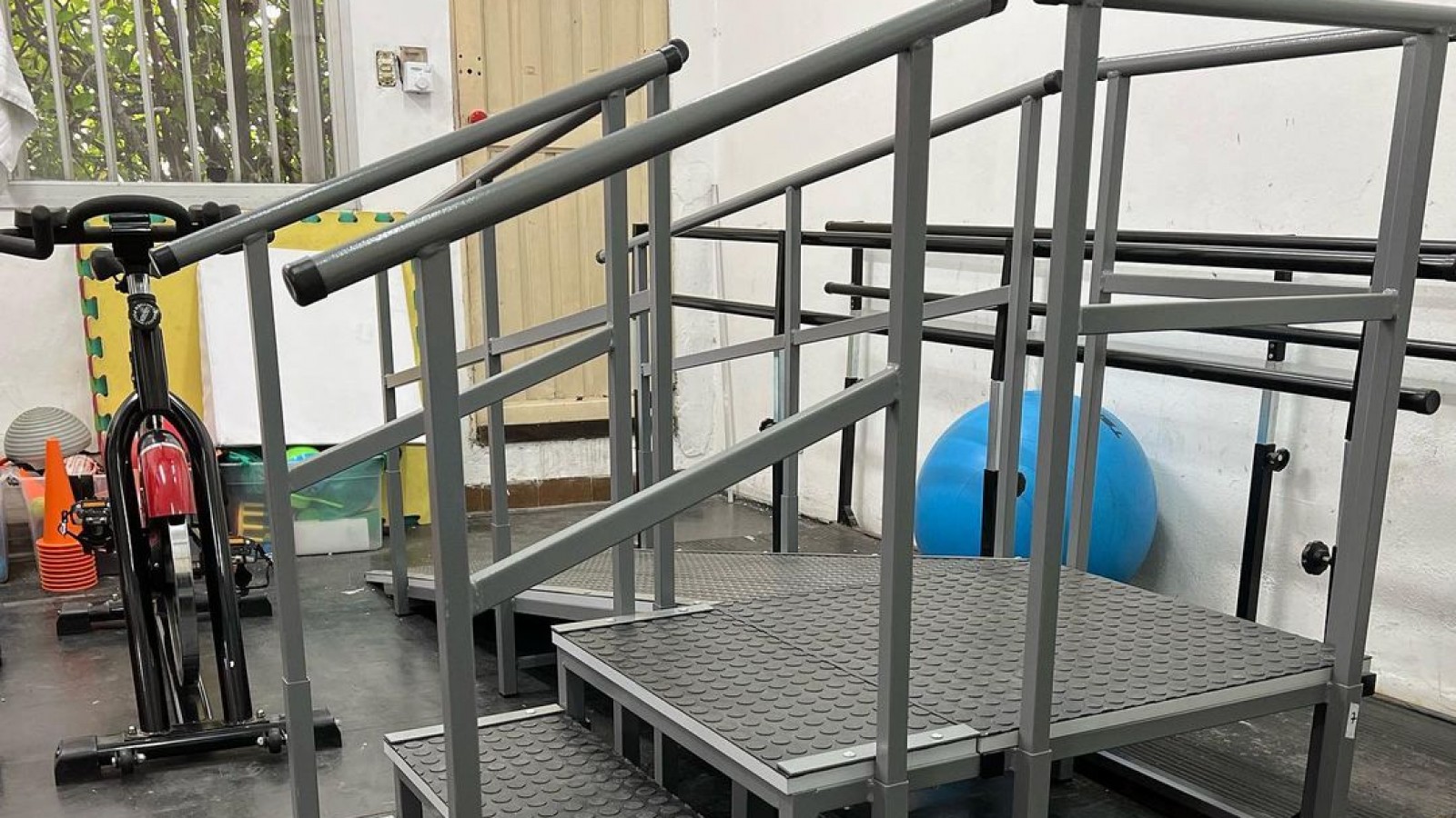 Salud bonaerense entrega material deportivo para las áreas de rehabilitación cardiovascular