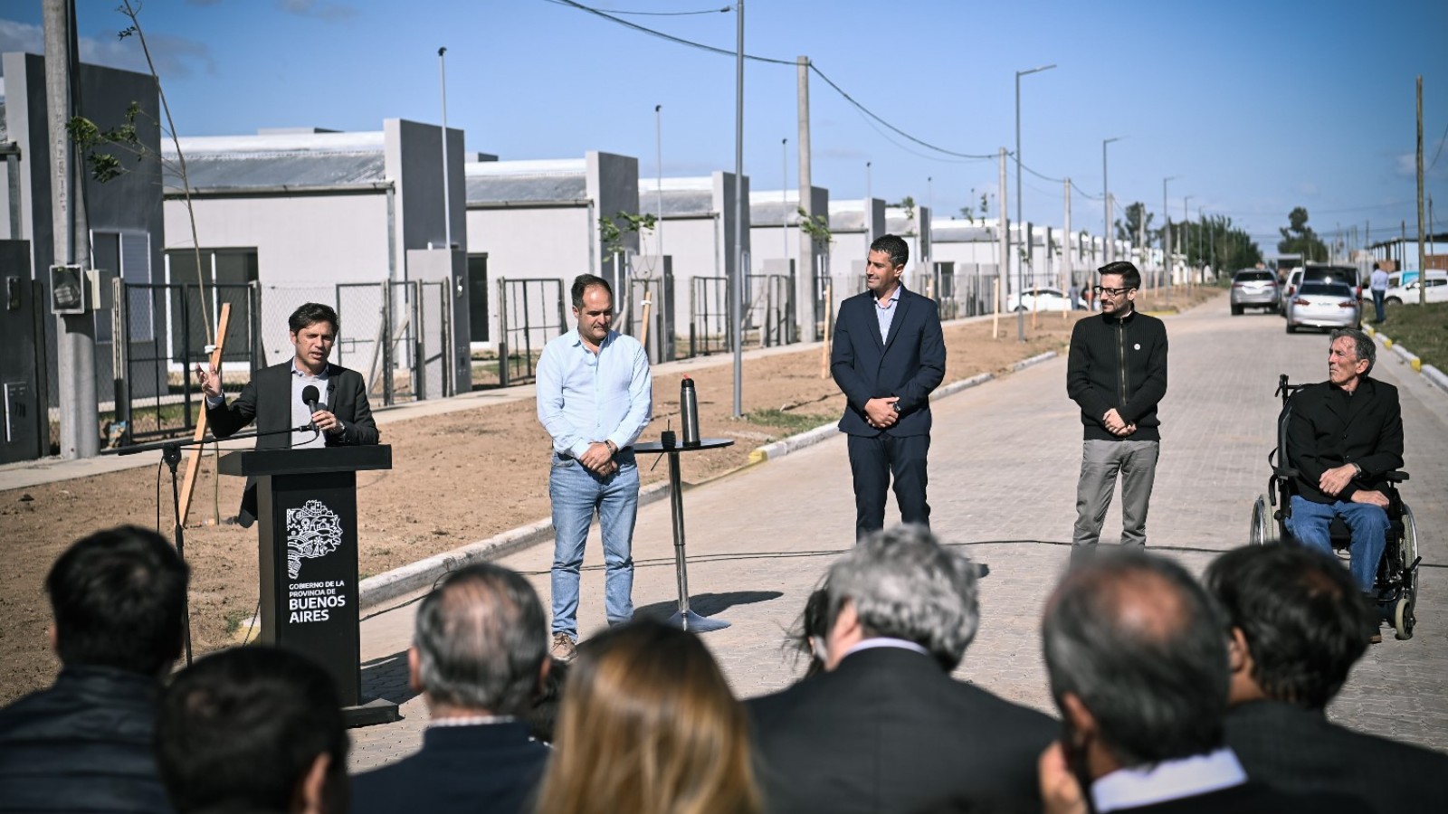 Kicillof: "Entregar viviendas es apostar al futuro de nuestro pueblo"