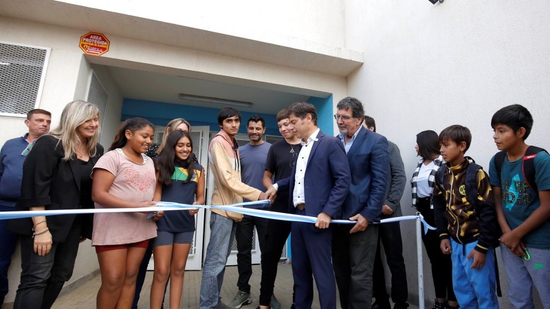 Kicillof inauguró el nuevo edificio de la Escuela Secundaria N°17 en General Rodríguez