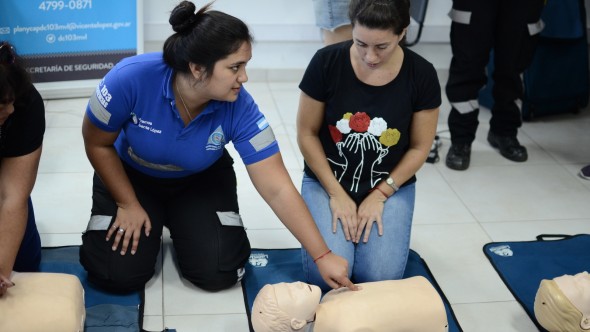 Regresan los talleres de RCP al Centro Universitario de Vicente López