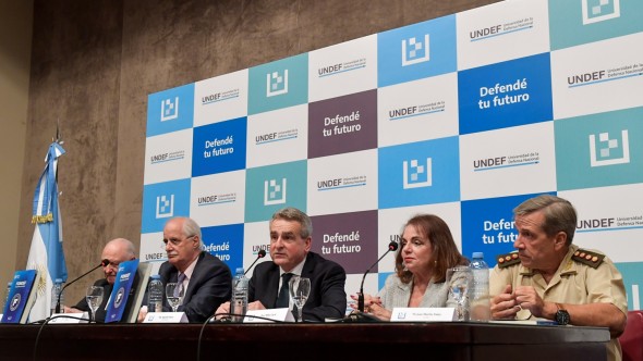 Rossi: "El Fondo Nacional de la Defensa permite garantizar la soberanía en nuestro espacio aéreo, marítimo y terrestre"