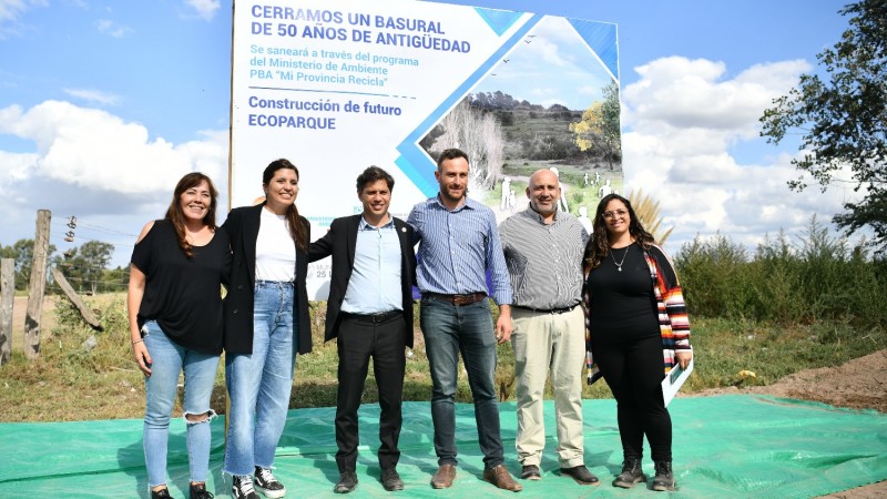 Kicillof anunció el cierre de un basural a cielo abierto en Veinticinco de Mayo