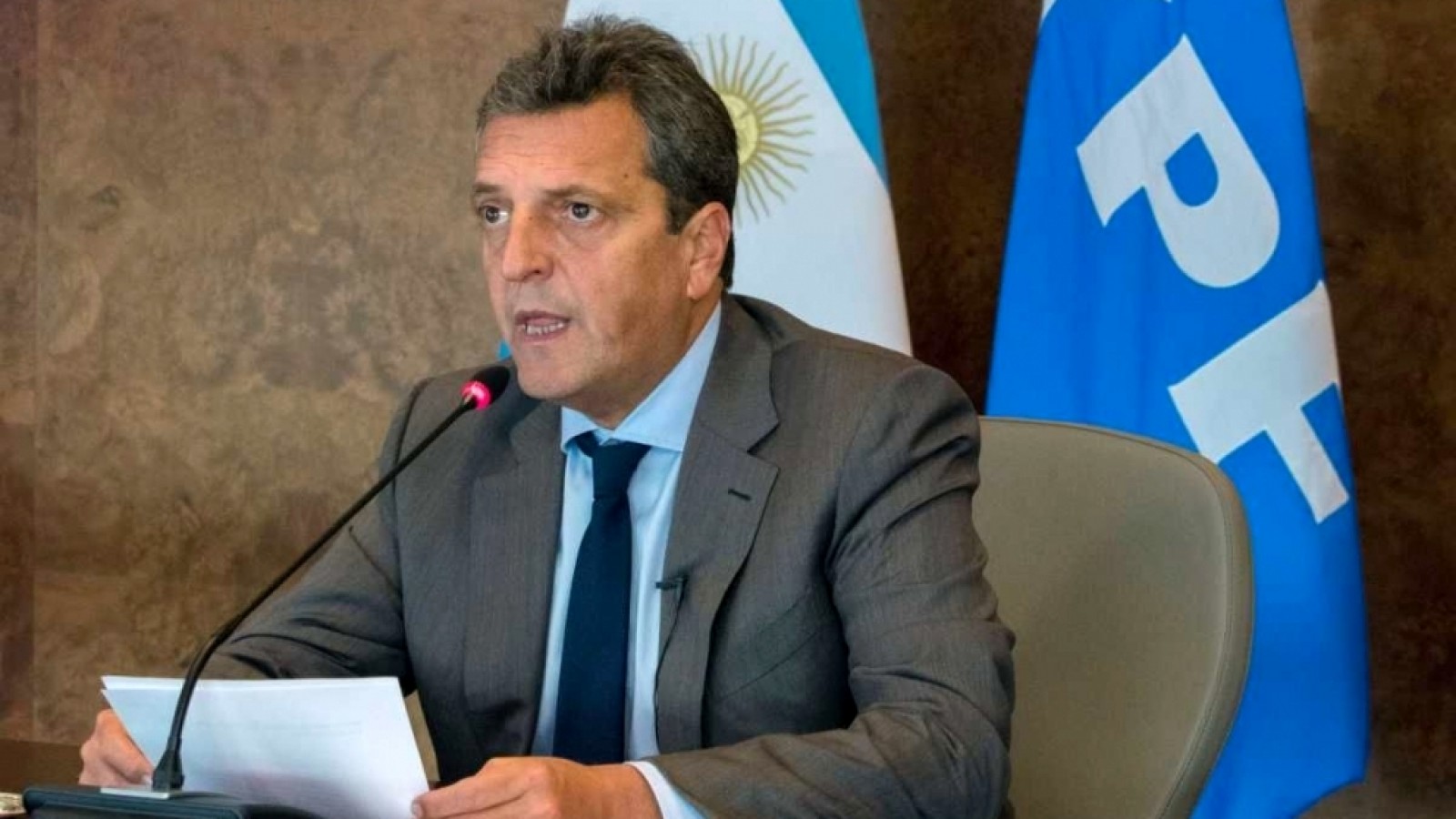 El acuerdo alcanzado por YPF por el caso Maxus "es una gran victoria para nuestro país", dijo Massa