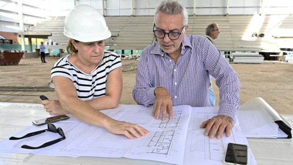 Julio Zamora monitoreó la continuación de las obras para el nuevo microestadio de Benavídez