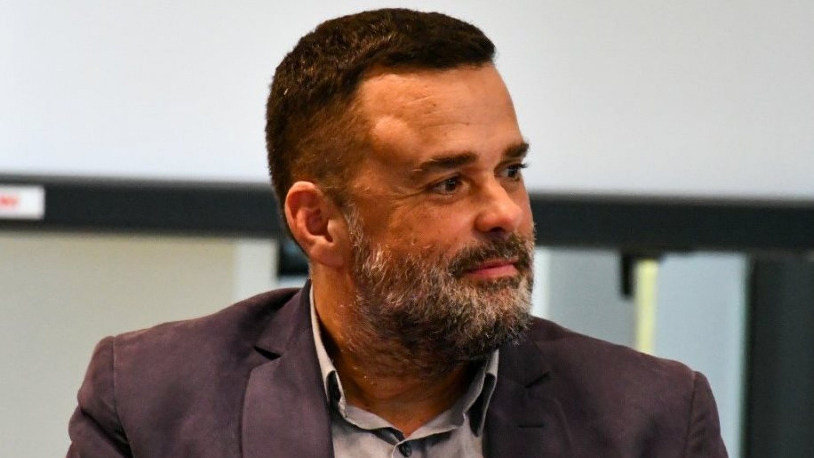 Oficializan la designación de Daniel Menéndez al frente del Consejo de la Economía Popular