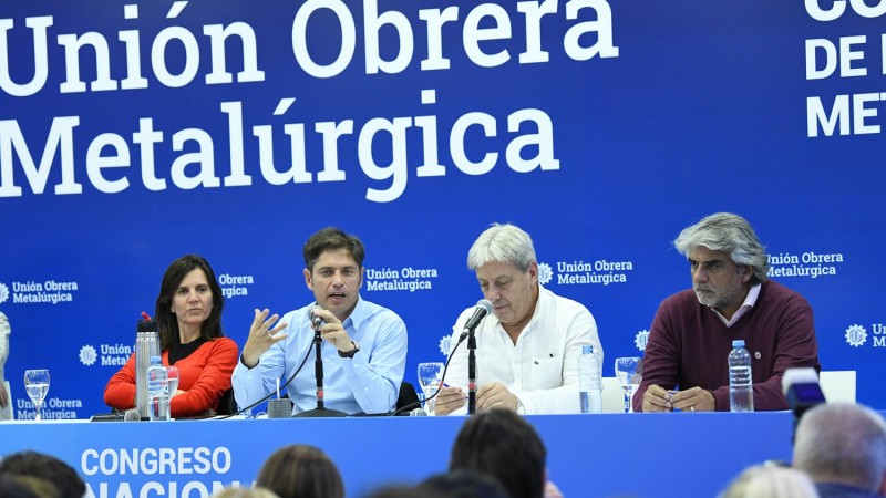 Kicillof participó del cierre del Congreso Nacional de la Unión de Obreros Metalúrgicos