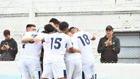 Acassuso se despegó de UAI Urquiza al vencerlo como visitante en la Primera B