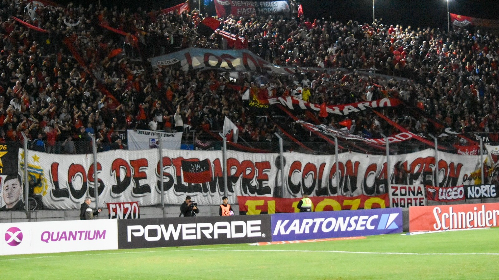 Estadio San Nicolás: Colón de Santa Fe avanzó de fase en la Copa Argentina