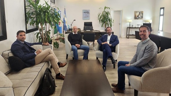 Sujarchuk designó a las primeras autoridades del Hospital del Bicentenario