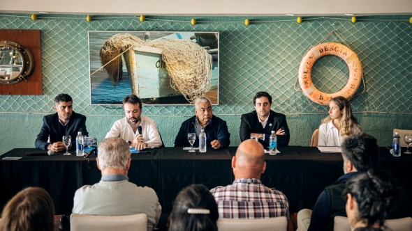 Firman convenio para la modernización del puerto de San Pedro