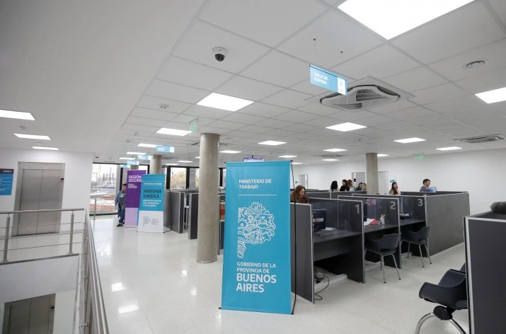 Kicillof inauguró la primera Casa de la Provincia en territorio bonaerense