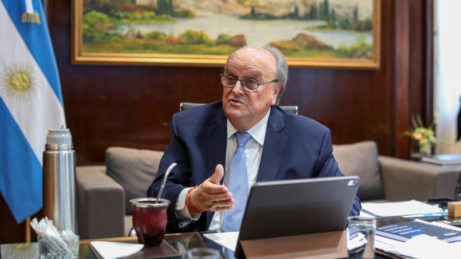 De Mendiguren destacó que Massa está enfocado en "la recuperación del poder adquisitivo del salario"