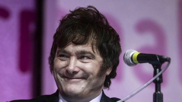 Milei dijo que tiene definido candidato bonaerense y que semana próxima habrá novedades en CABA