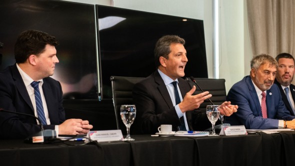 Massa anunció la asignación del espectro para desarrollar la tecnología Wi-Fi 6 en todo el país