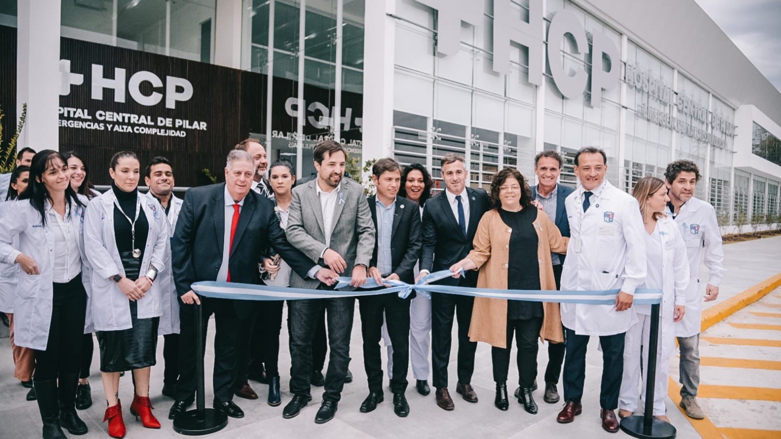 Día histórico: Achával y Kicillof inauguraron el Hospital Central de Pilar
