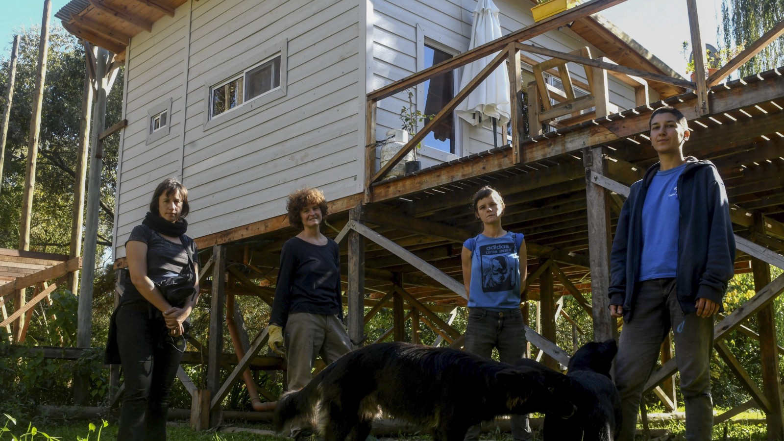 La primera cooperativa de construcción transfeminista del Delta busca crear una escuela de oficios