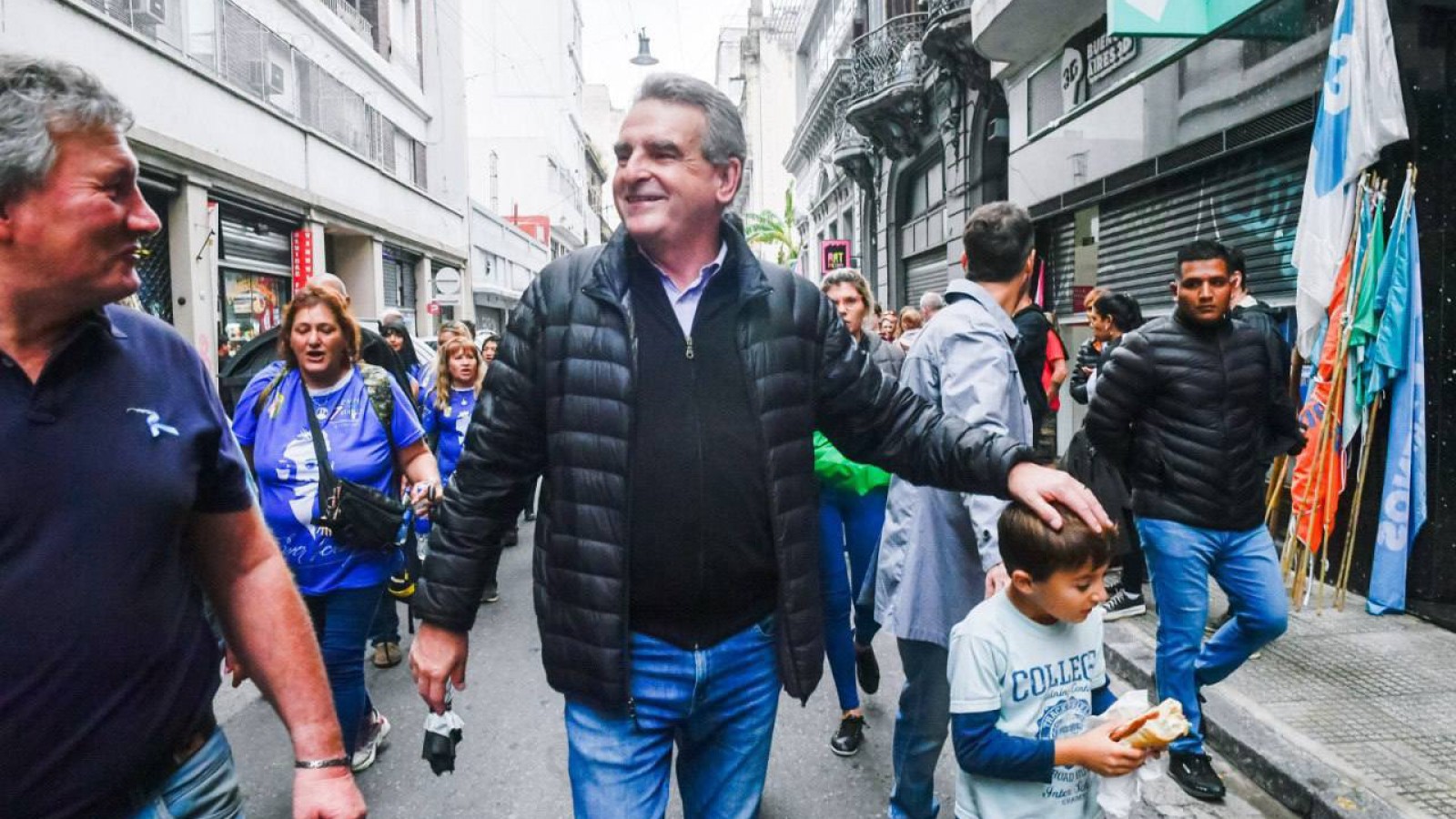 Tras el acto de ayer en Plaza de Mayo, Rossi ratificó que lanzará su precandidatura este lunes