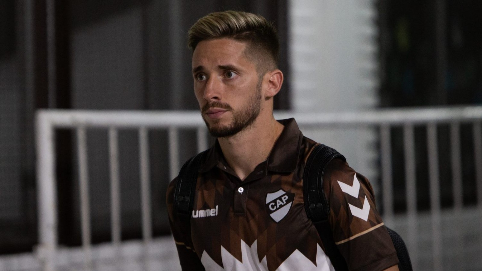 Defensor de Platense Morgantini fue herido por hinchas de Estudiantes de Buenos Aires