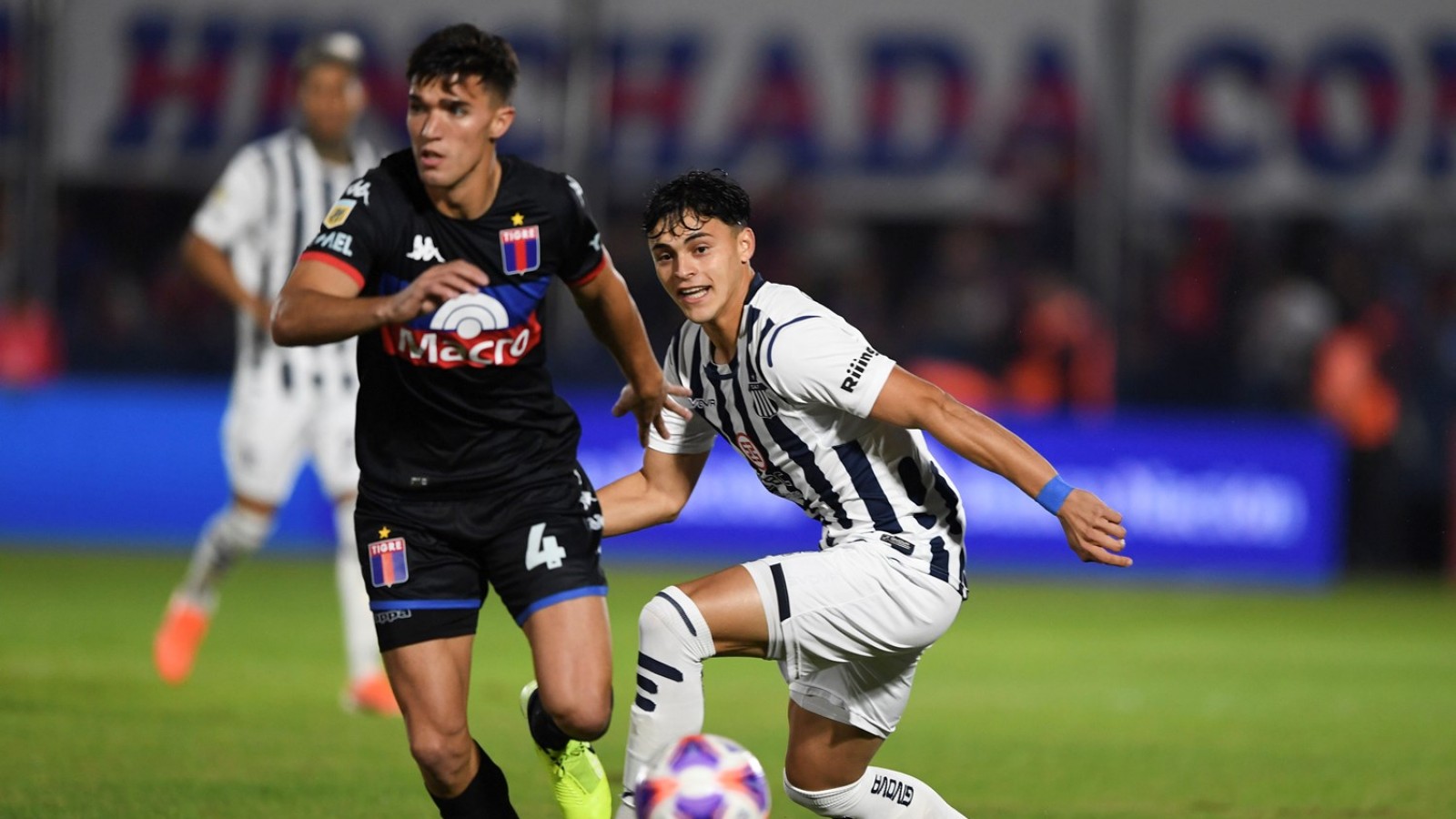 Liga Profesional de Fútbol: Tigre perdió con Talleres de Córdoba en Victoria