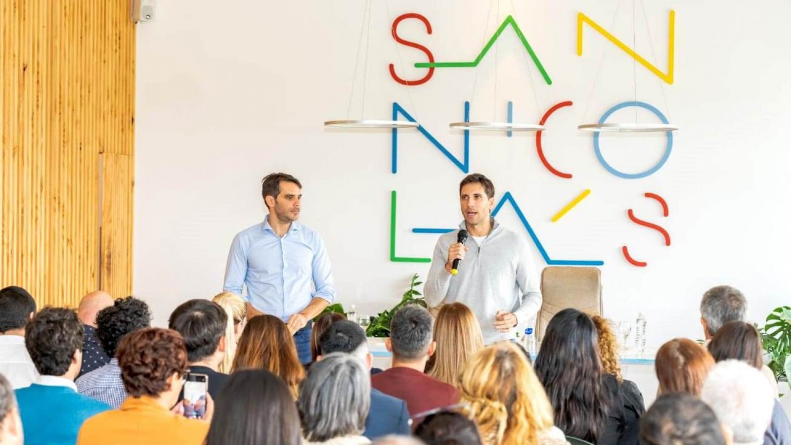 Santiago Passaglia: "Estamos cada vez más cerca de la ciudad que los nicoleños merecemos"