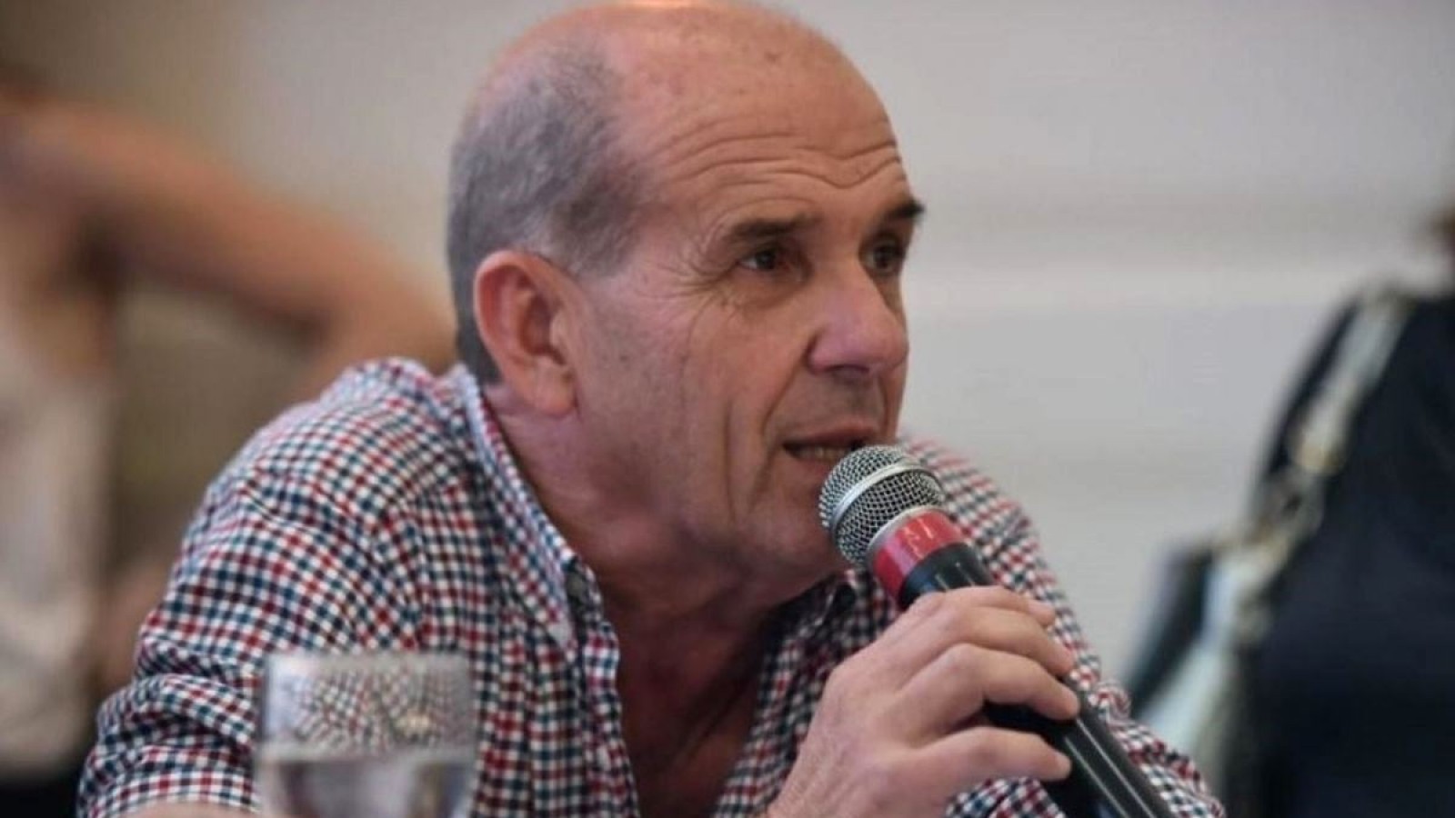 Zurro afirmó que Scioli "no tiene un armado" para presentarse en los 135 distritos bonaerenses