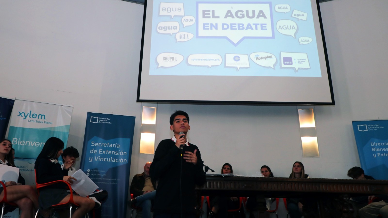 AySA dió inicio a una nueva edición de "El Agua en Debate"