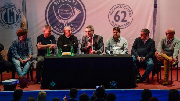 Rossi: "Este es el momento de defender los derechos que consiguieron generaciones de trabajadores"