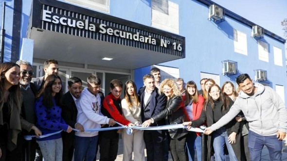 En Derqui, Achával inauguró el 20º establecimiento educativo: "El compromiso con Pilar es que vamos por más educación"