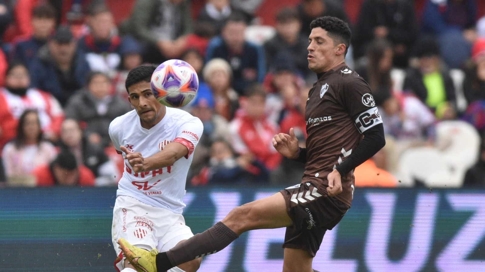 Unión y Platense aburrieron y repartieron puntos en la tarde santafesina
