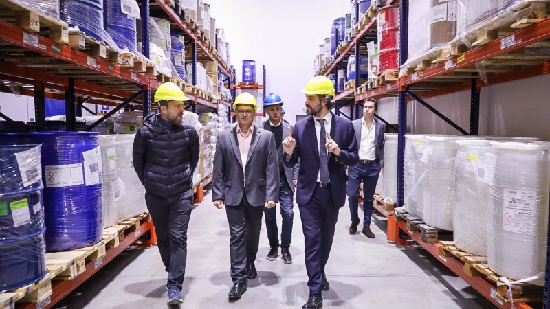 Cafiero junto a Granados destacaron el crecimiento del perfil exportador con valor agregado de las empresas radicadas en el parque industrial Ezeiza