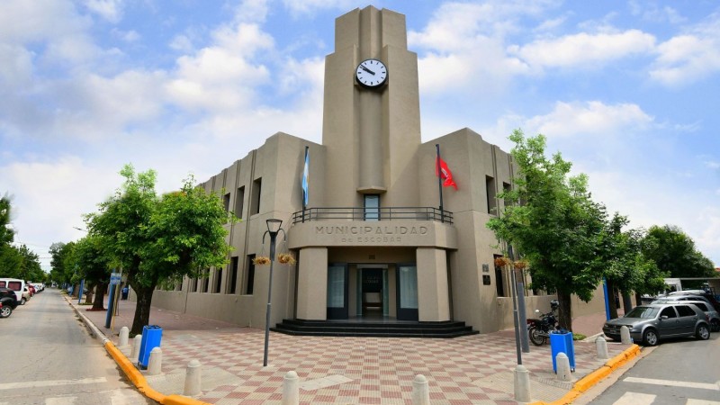 El Municipio amplía y digitaliza los trámites jurídicos para entidades del distrito