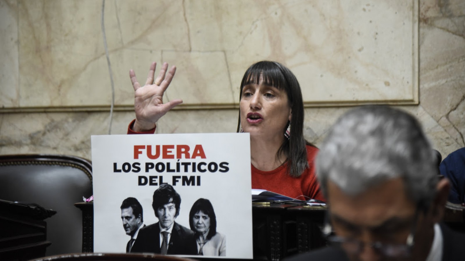 Romina Del Plá: "Hacen falta medidas para garantizar alimentos a los comedores"