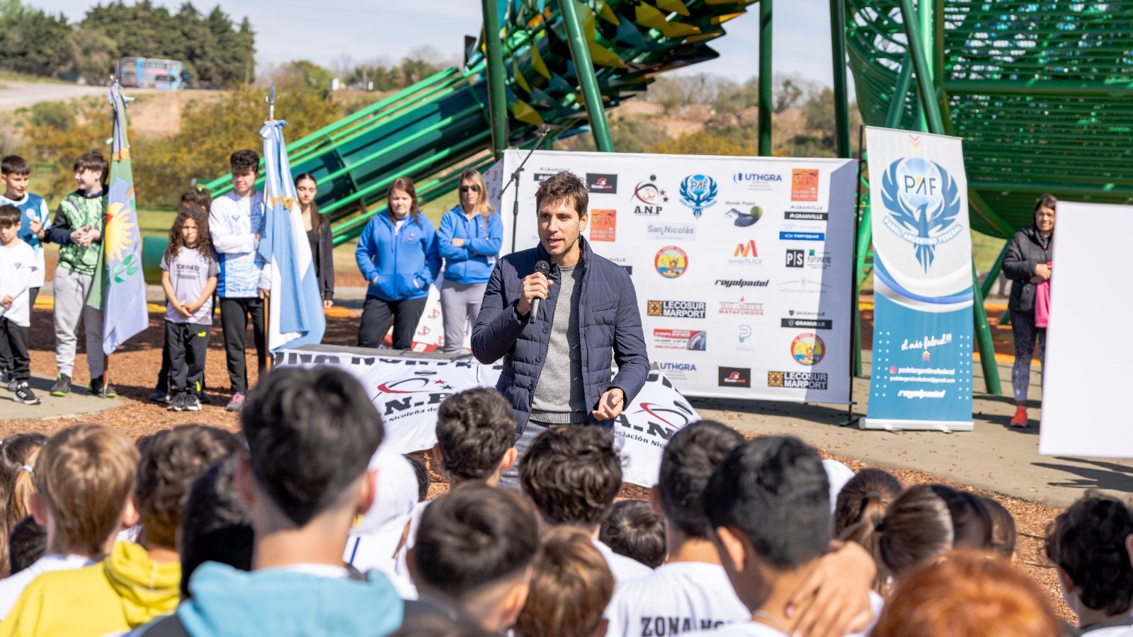 Inició en el Eco Parque de San Nicolás el Torneo Argentino Federal de Pádel