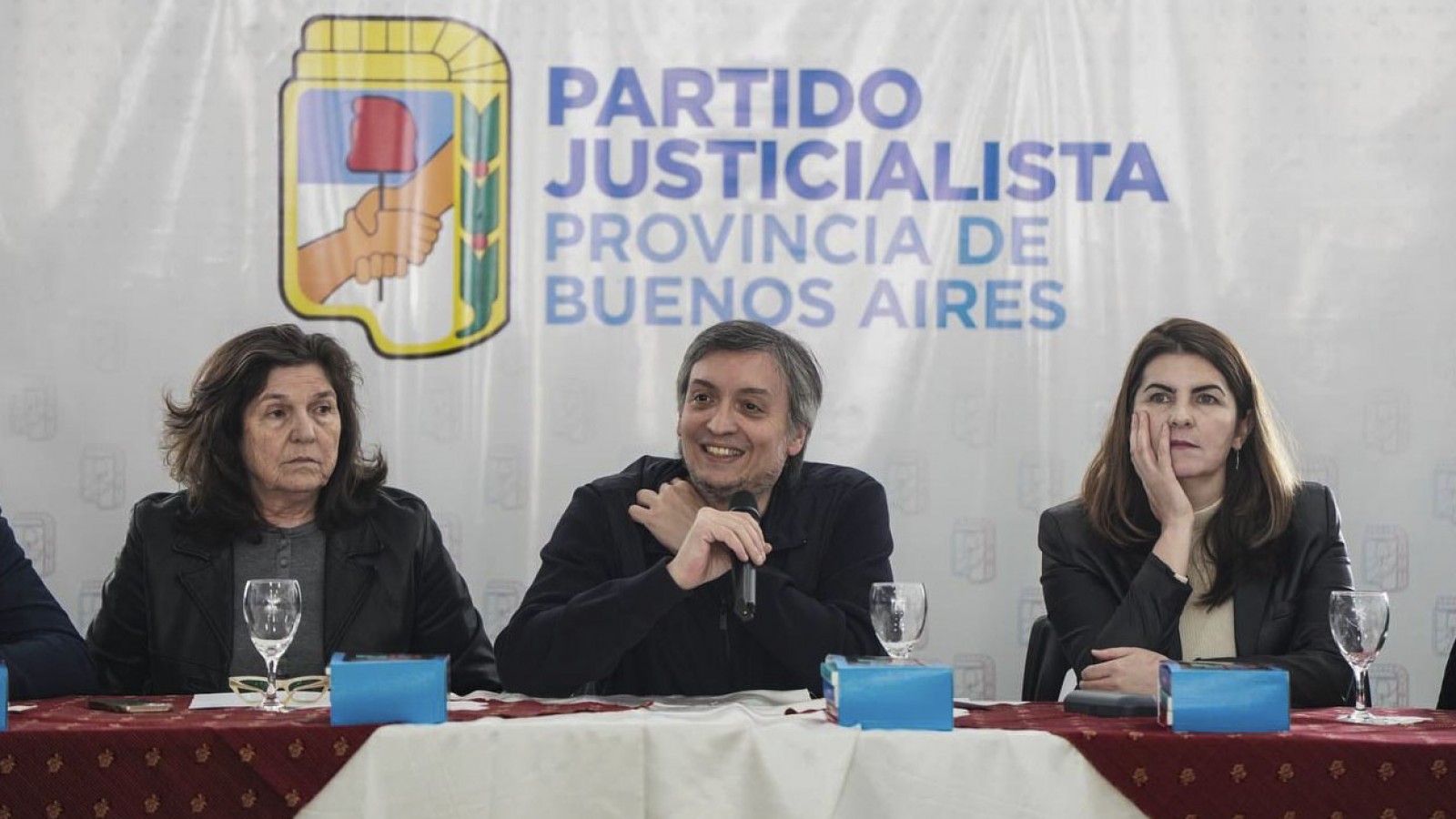 Máximo Kirchner dijo que nadie pidió "no pagarle" al FMI pero llamó a "no tener la soga al cuello"