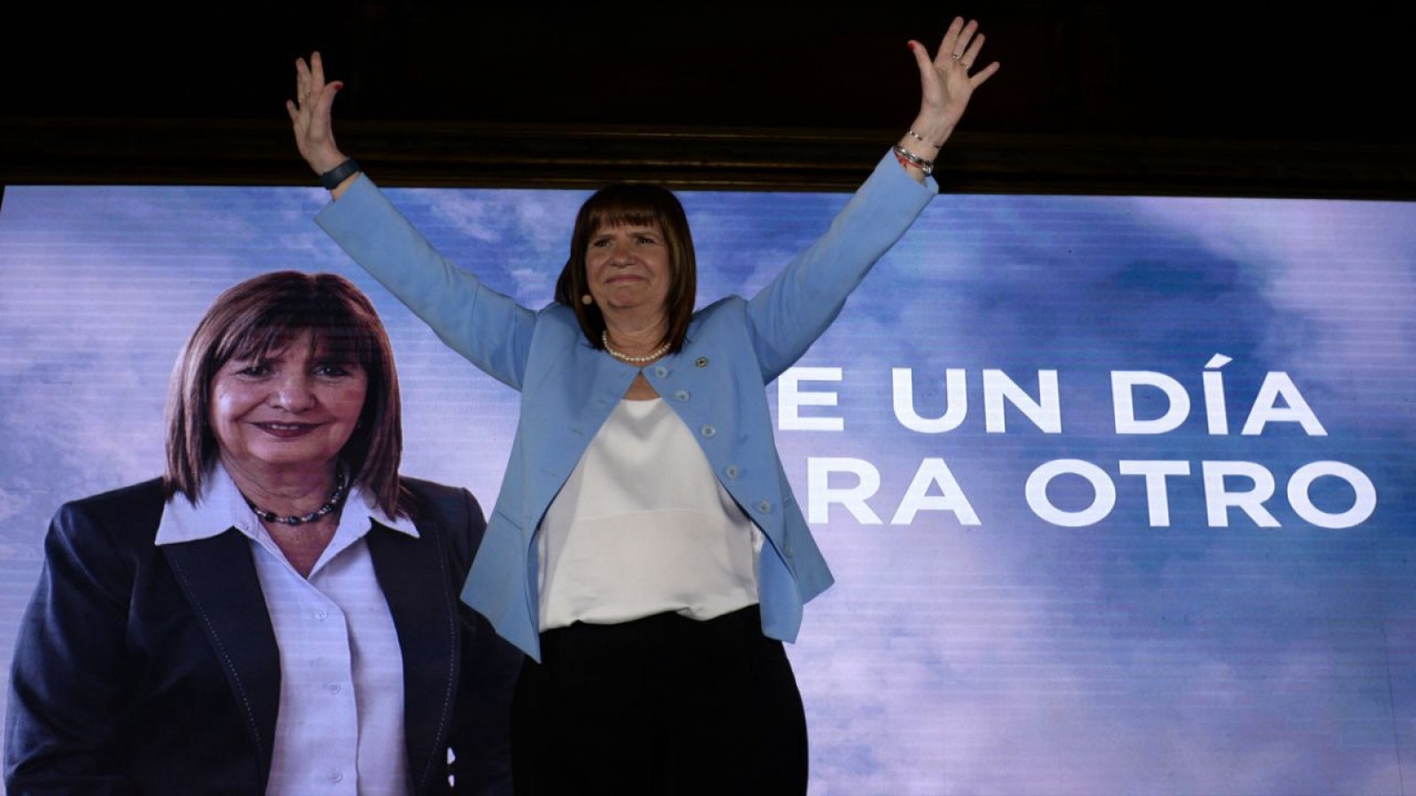 Bullrich presentó su libro "De un día para el otro. Medidas para cambiar la verdad en la primeras 24 hs. de gobierno"