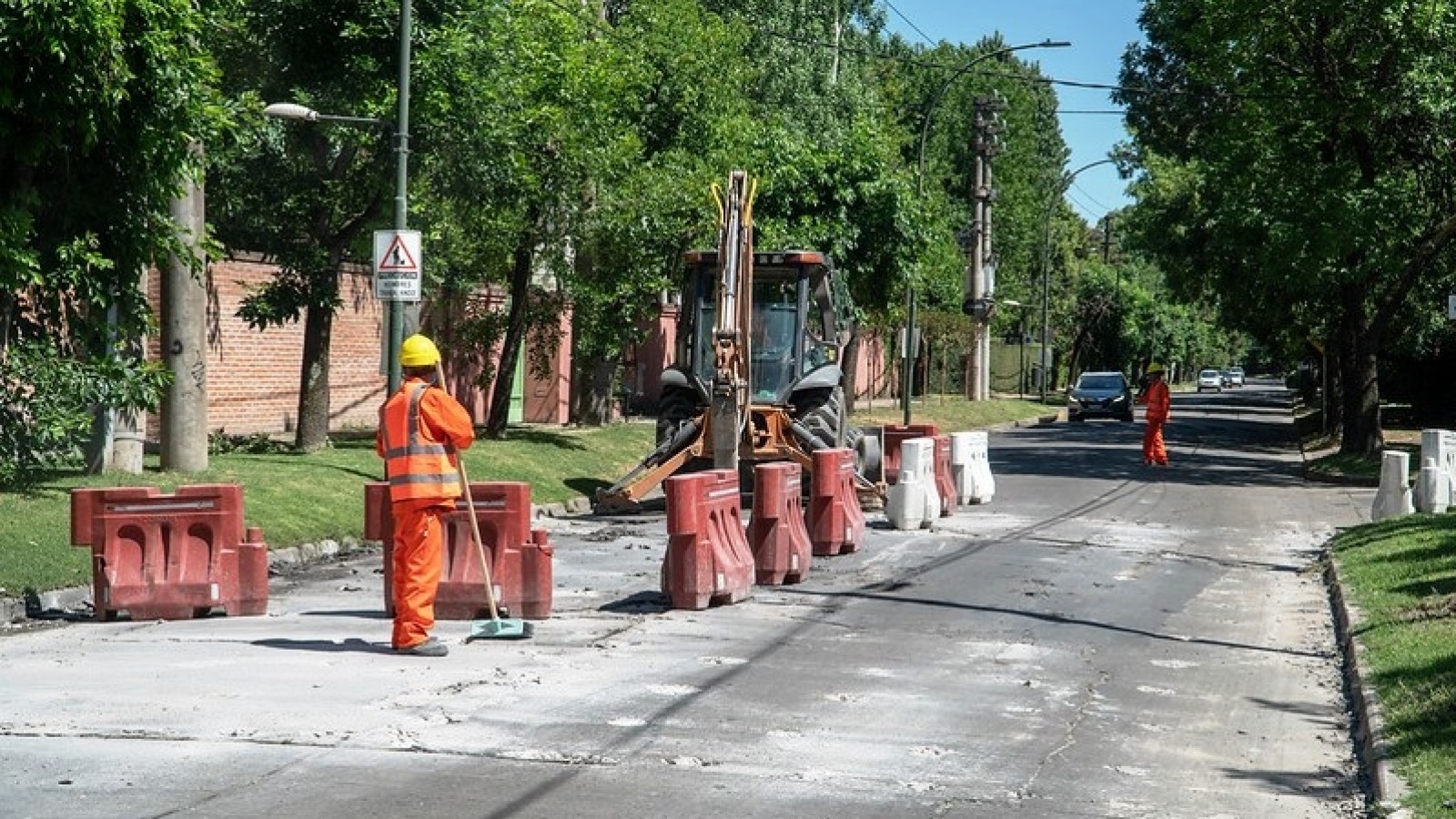 San Isidro: Nuevo pavimento en Blanco Encalada