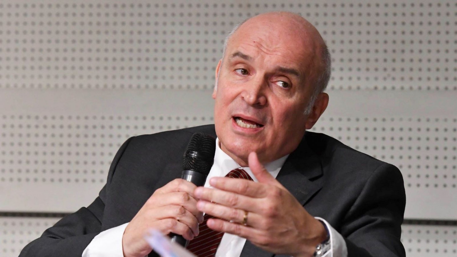 Espert dijo que apoyará a Milei pero le pidió que se convierta "en un hombre de Estado"