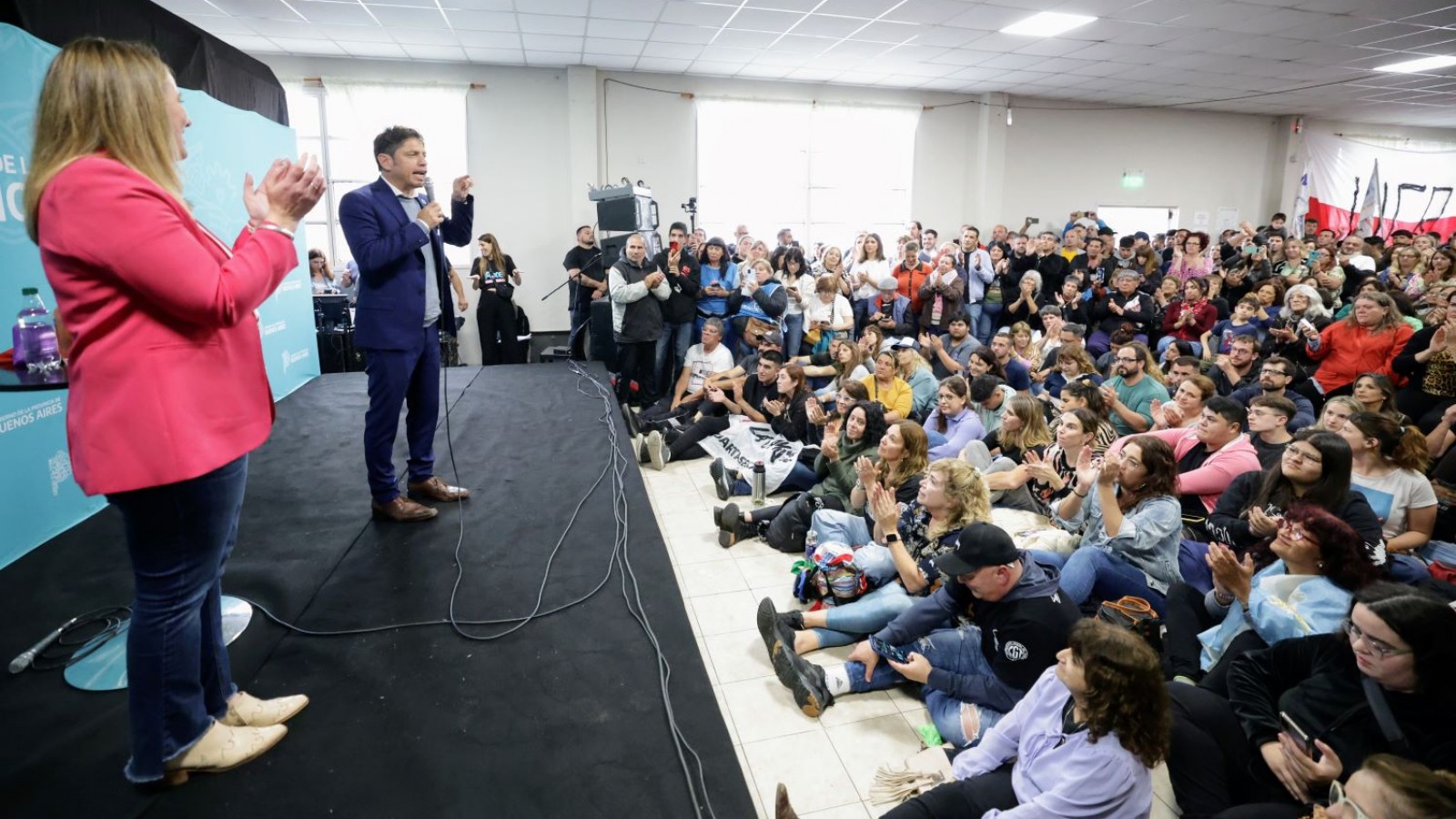 Kicillof: "La Provincia necesita un Gobierno Nacional que acompañe las obras que hacen falta en cada uno de los distritos"