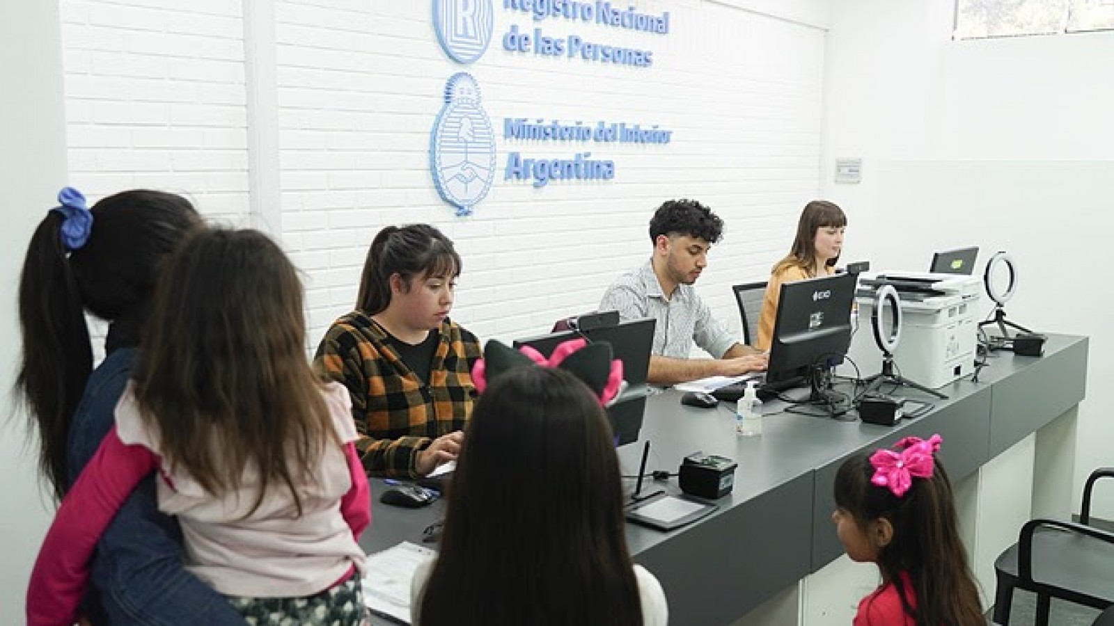 El nuevo Centro de Acceso Documentario (CAD) de Escobar ya gestionó más de 1700 trámites de RENAPER y Migraciones