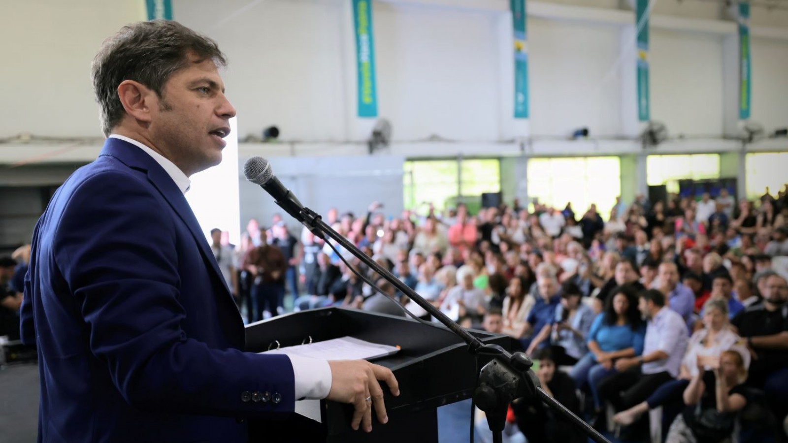 "Mi Escritura, Mi Casa": Kicillof entregó 559 títulos de propiedad en Florencio Varela