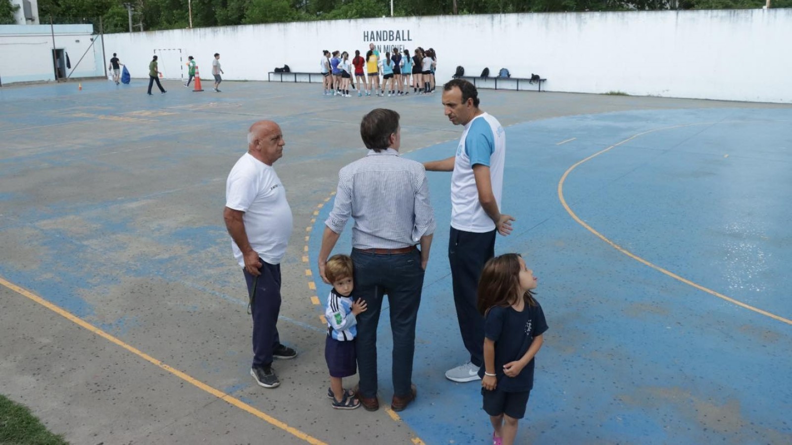 Se construye en San Miguel una nueva cancha de handball