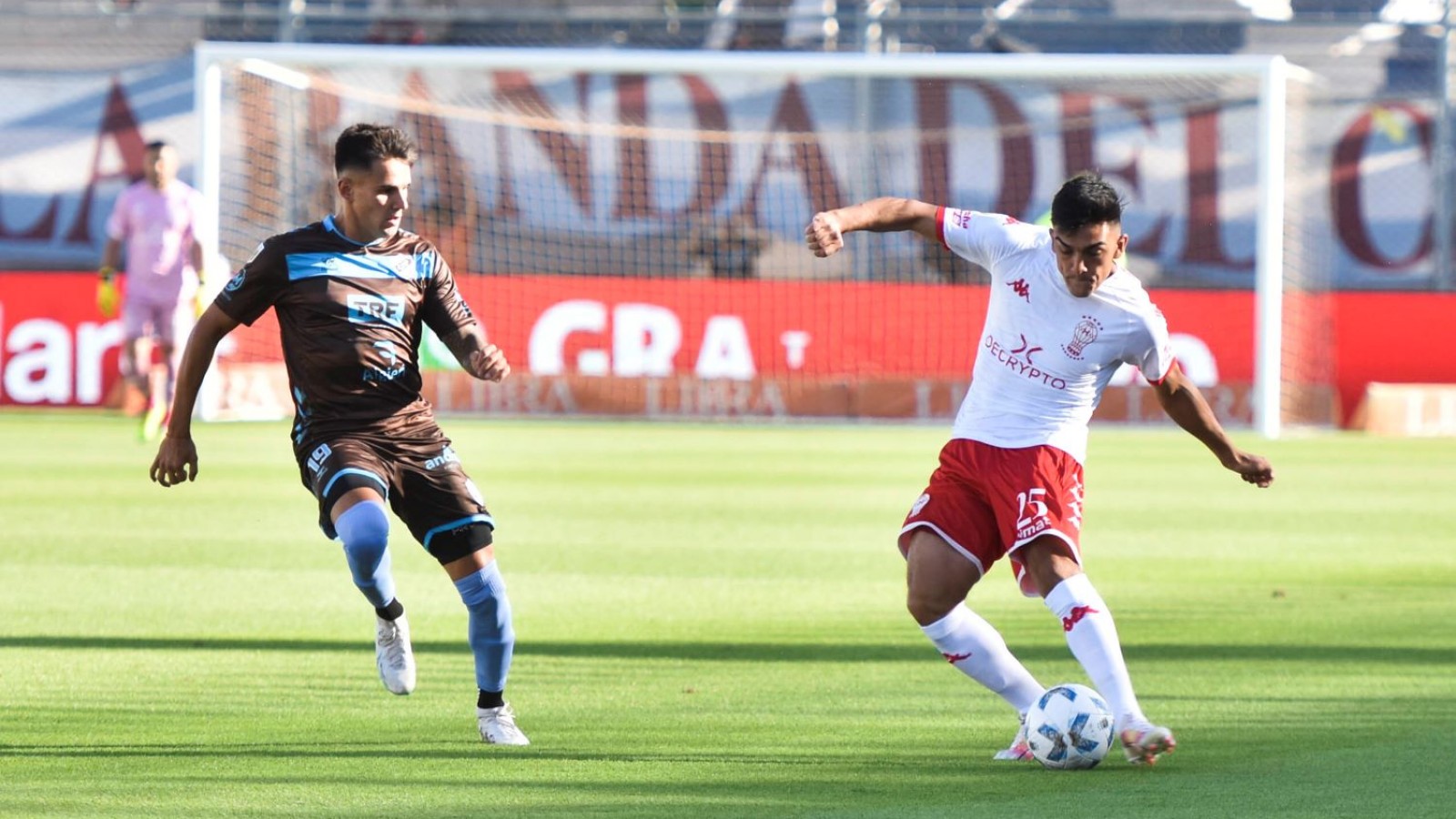 Platense venció a Huracán y clasificó a semifinales con Macagno como figura en los penales