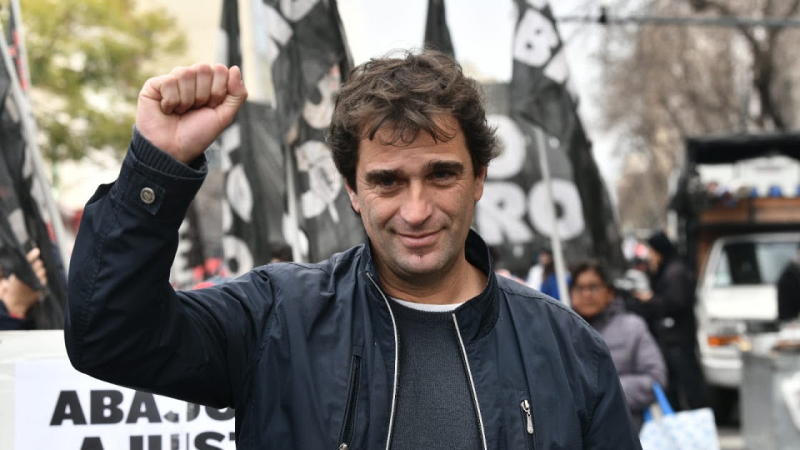 Gabriel Solano: "Los anuncios del gobierno son una amenaza ilegal contra el derecho a la protesta para defender un plan de agresión contra el pueblo"